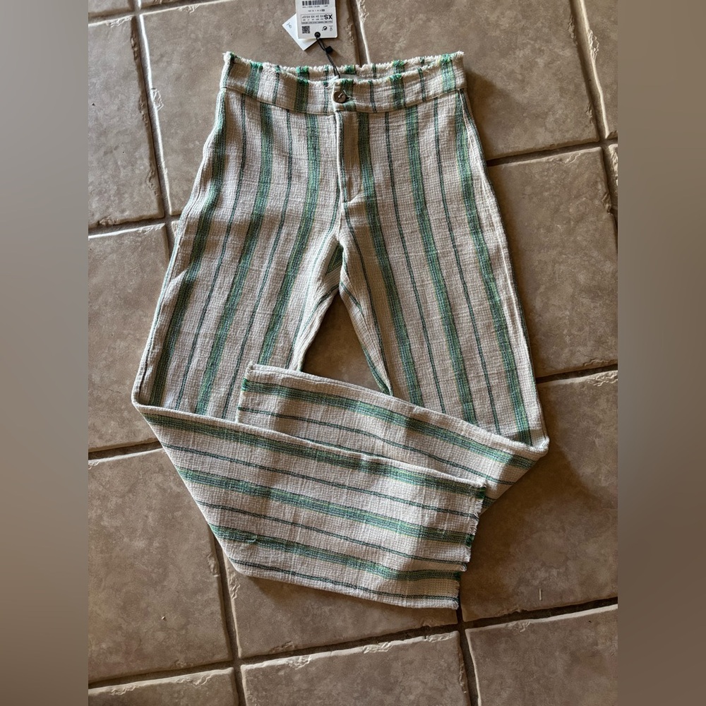 Zara Green and Cream Striped pants